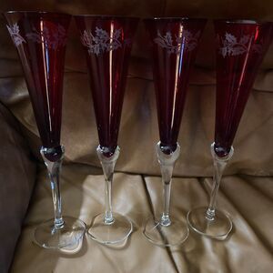 RETIRED Lenox Holiday Gems Ruby Etched All Champagne Flutes Glasses 11"